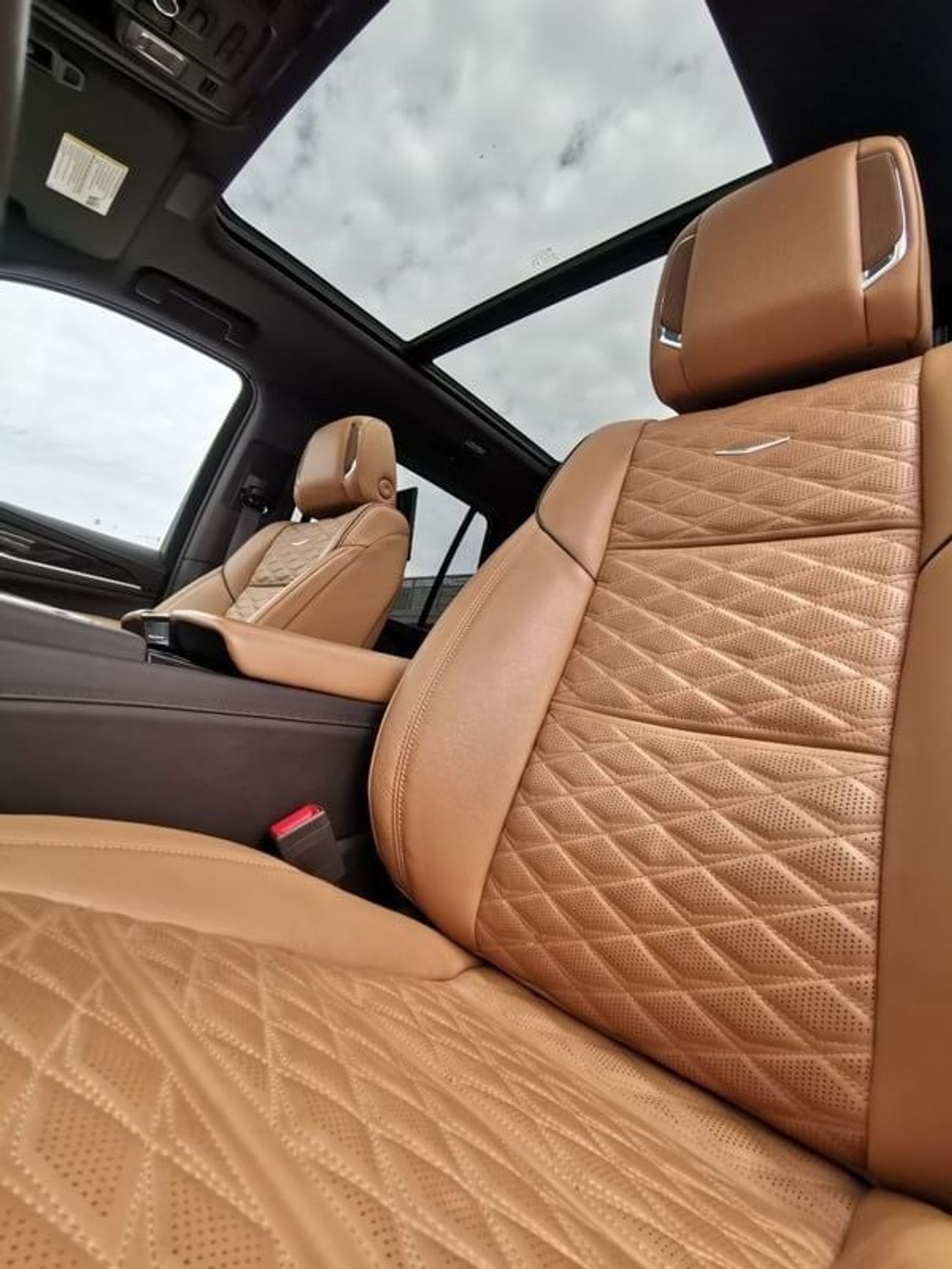 Cadillac Escalade Cadillac Escalade Platinum Diesel - 2023 - White