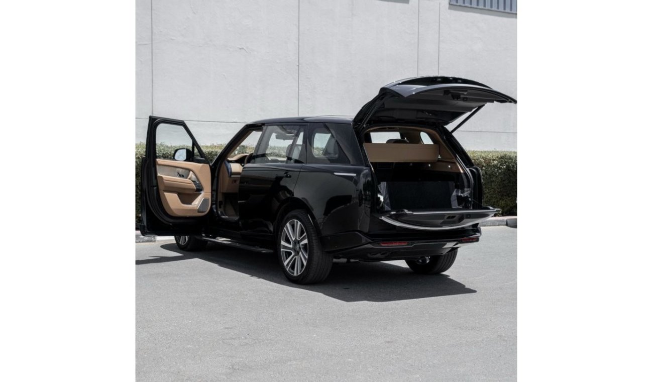 Land Rover Range Rover SVAutobiography Full Option With Table And Fridge Korean Specs