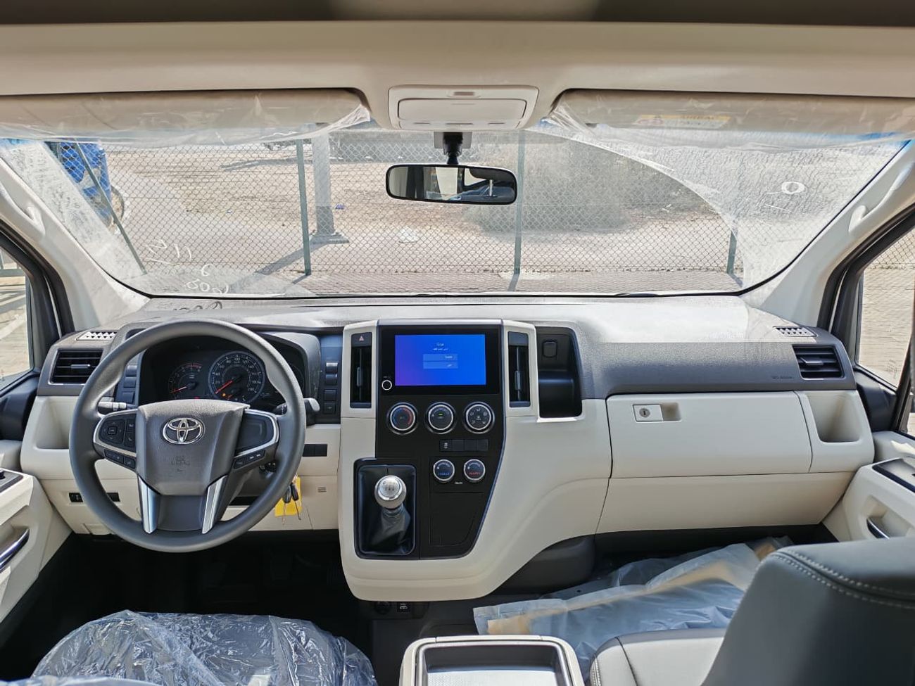 تويوتا هاياس 2026 Toyota Hiace GL 14-Seater High-Roof Full-Option 2.8L 4-Cyl Diesel M/T RWD Export Only