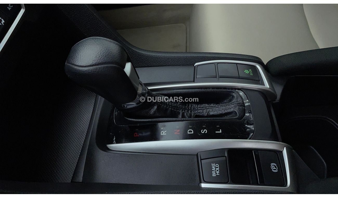 هوندا سيفيك DX 1.6 | بدون دفعة مقدمة | اختبار قيادة مجاني للمنزل