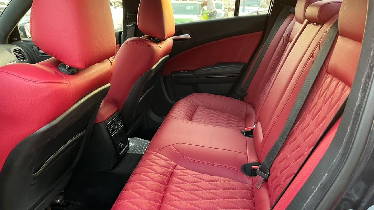 دودج تشارجر R/T رود تراك