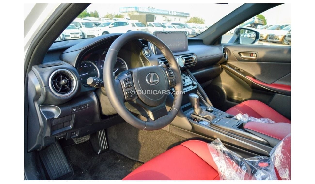Lexus IS300 LEXUS IS300 FULL OPTIONS 2.0L SEDAN 2022