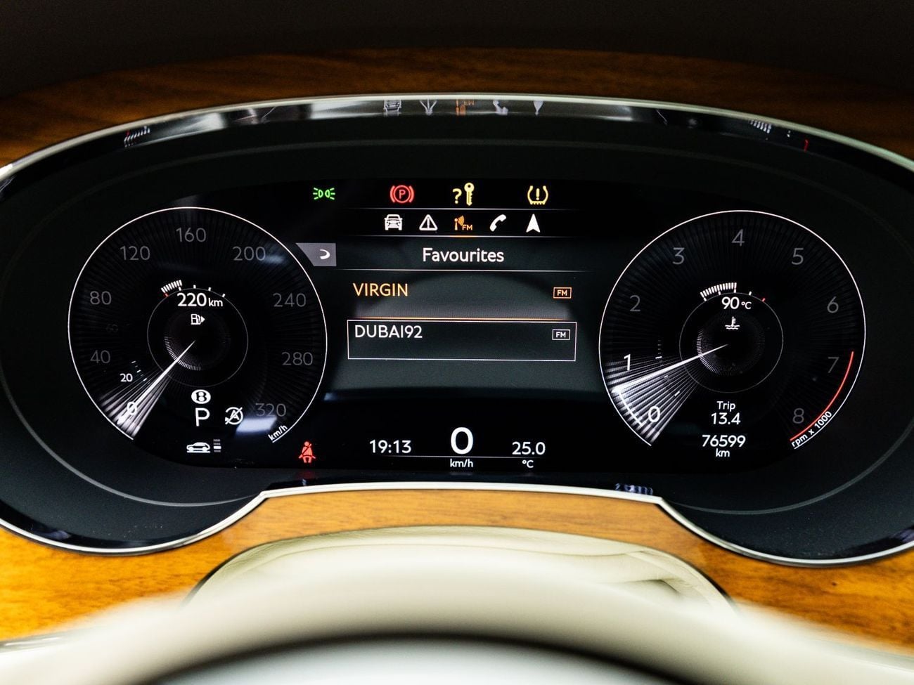 Bentley Bentayga 2022 Bentley Bentayga, 4.0TC V8, 4WD, 542bhp, 8 Speed Auto