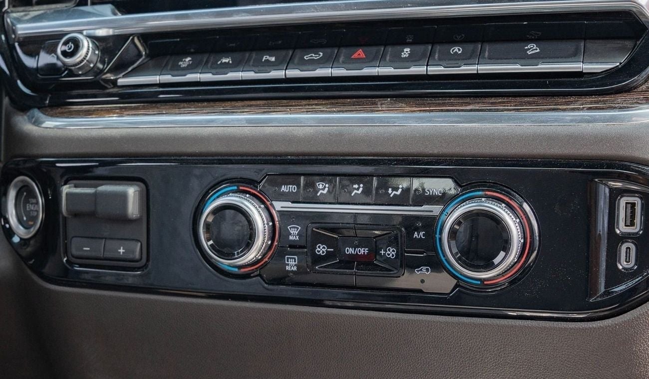 GMC Sierra 2025 GMC Sierra SLE V8 5.3L AT Petrol Single Cab (Black)