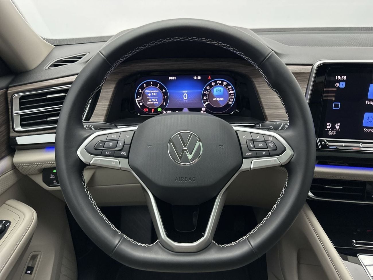 Volkswagen Teramont Comfortline 3.6L Comfortline 2L (Ref#38430) - 29,100 AED SAVINGS from New Car