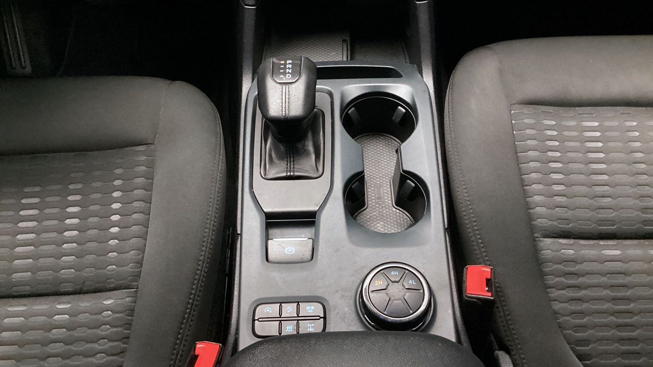 فورد ايفرست 2.3 XLS 4WD AUTO CLOTH OFF ROAD 18ALW | شامل الضمان | 0 ﺪﻔﻋﺓ ﺃﻮﻟﻯ