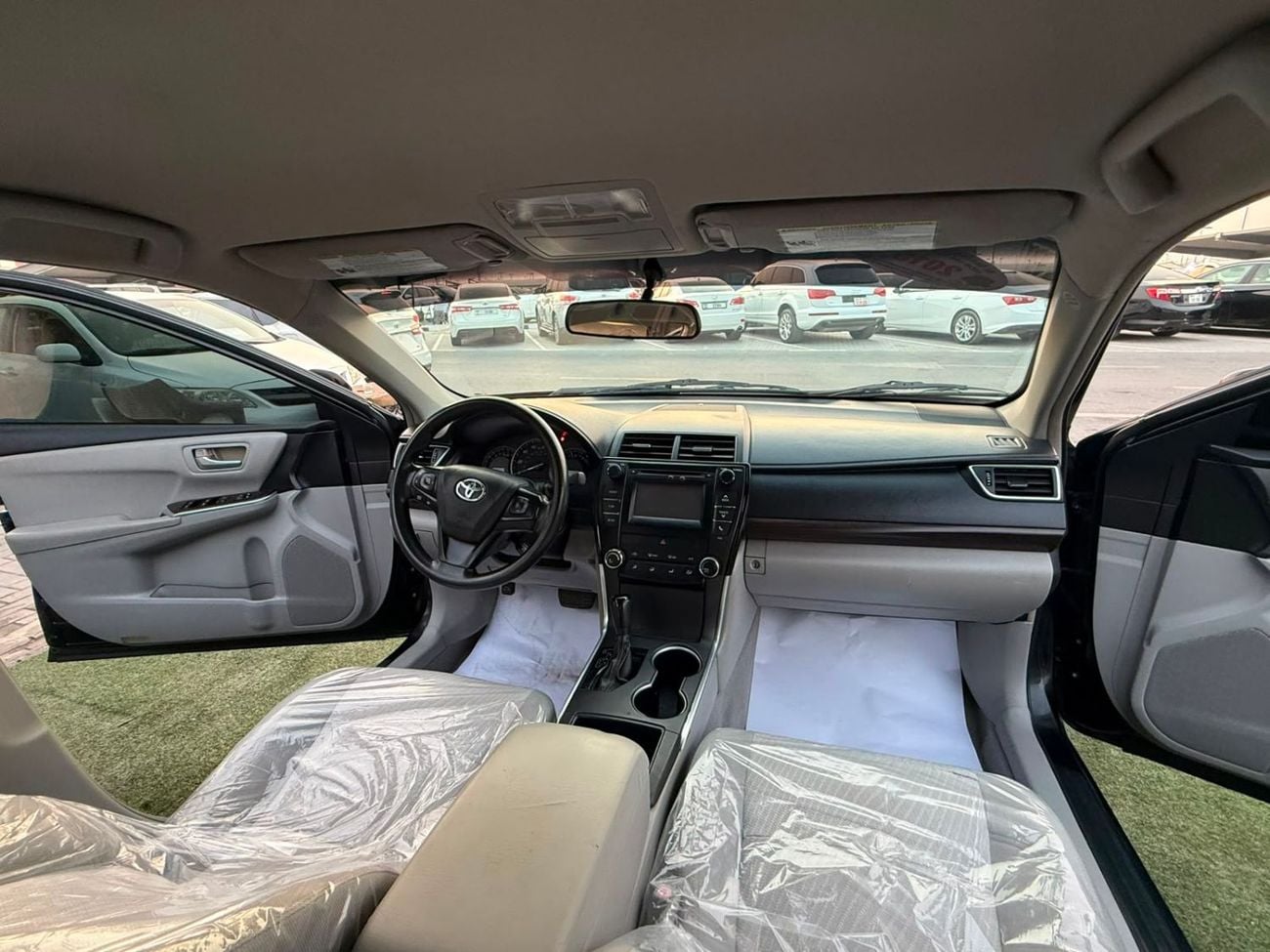 Toyota Camry LE clean condition, two keys
