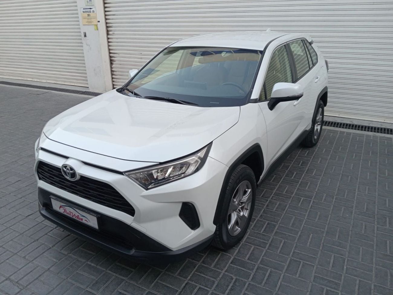 Toyota RAV4 2.5L (2WD) EX