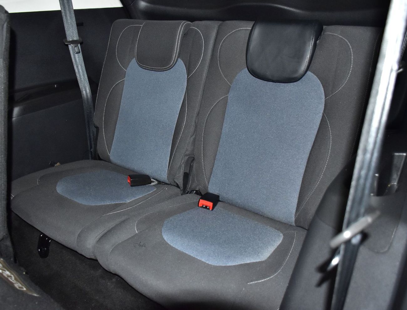 Chevrolet Captiva  EXCELLENT DEAL for our Chevrolet Captiva ( 2023 Model ) in Black Color GCC Specs