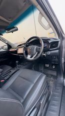 تويوتا هيلوكس SMART CAB | 2.8L DIESEL | 4WD | RHD | ROLL BAR & LEATHER SEATS