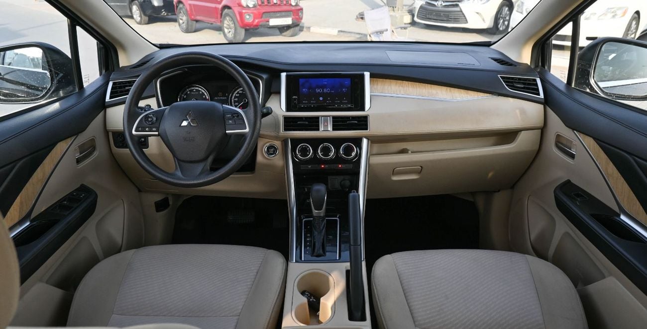 Mitsubishi Xpander Highline 1.5L Mitsubishi Xpander 1.5L 2022 GCC Original Paint accident-free 903 AED Monthly