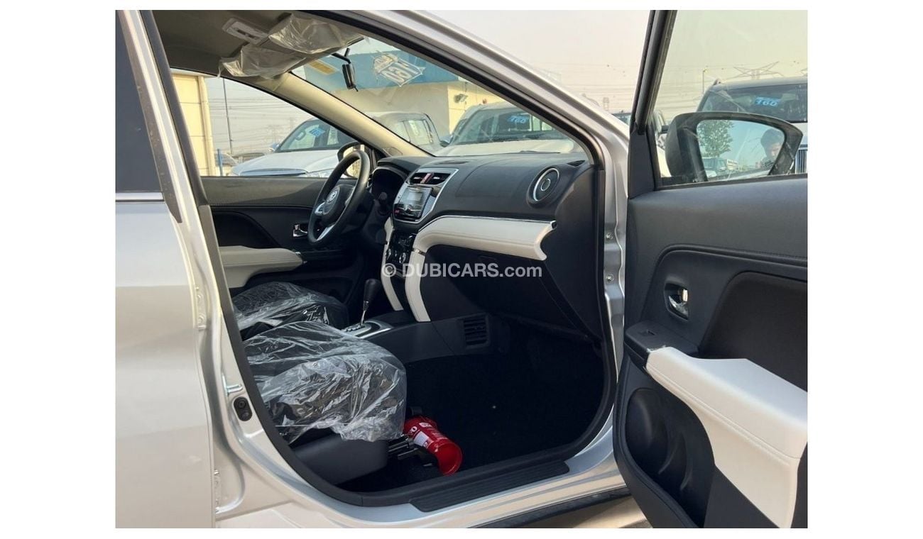 Toyota Rush TOYOTA RUSH 1.5 AT SILVER 2023  * EXPORT ONLY *