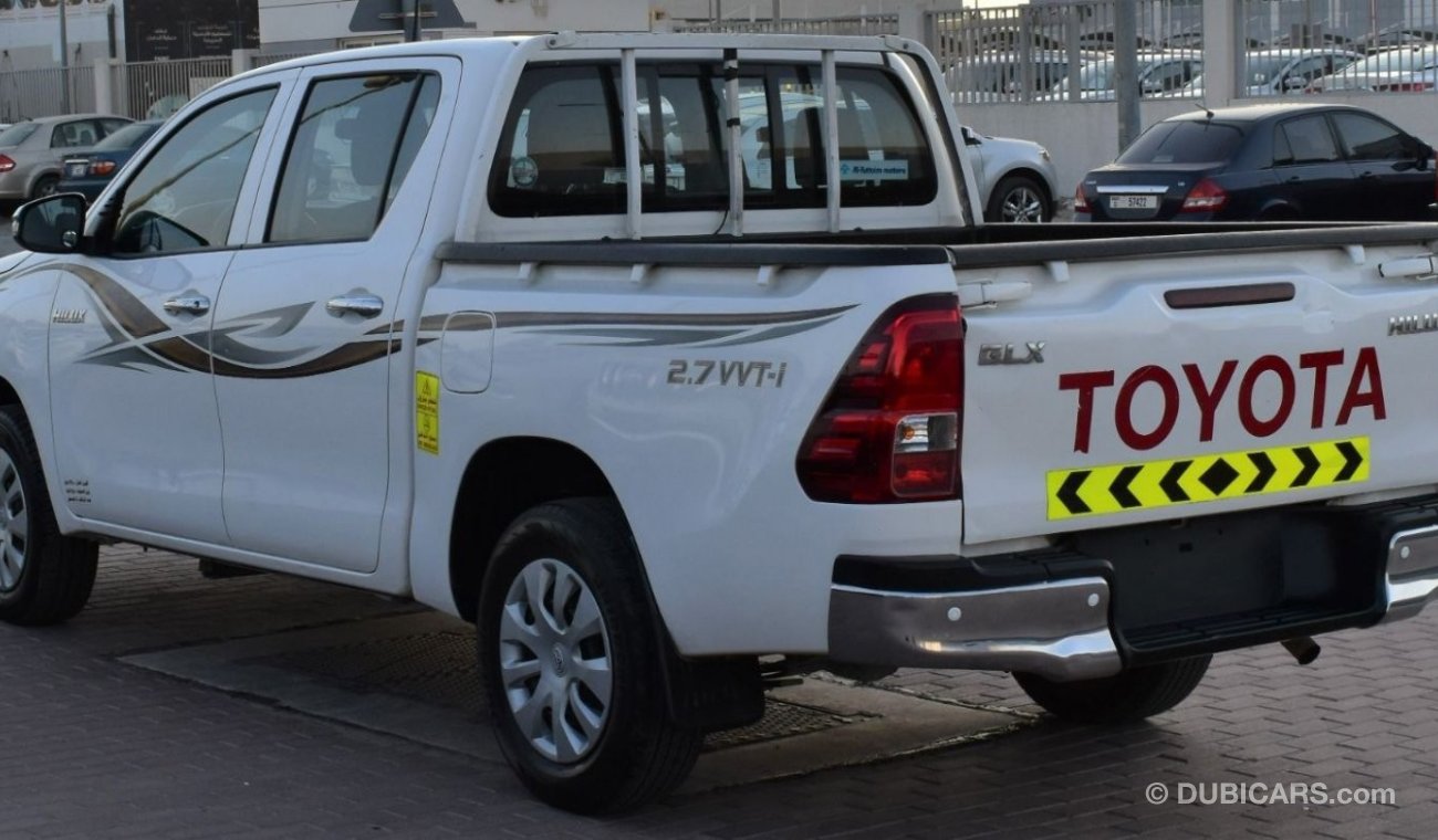 Toyota Hilux 2017 | TOYOTA HILUX GLX 4X2 | V4 4-DOORS | AUTOMATIC TRANSMISSION | GCC | VERY WELL-MAINTAINED | SPE