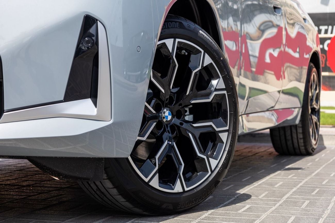بي أم دبليو X3 BMW X3 xDrive30L M-Sport 2025 Chinese Specs | Warranty