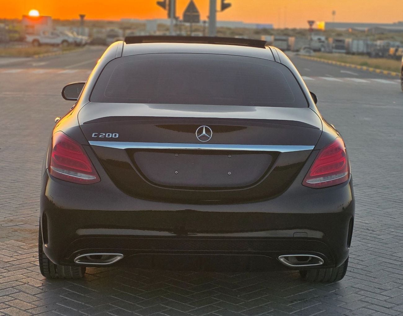 Mercedes Benz C300 STD (NON GCC)