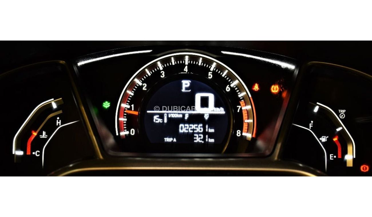 هوندا سيفيك UNDER WARRANTY UNTIL 2023 ( ORIGINAL PAINT ( صبغ وكاله ) AMAZING Honda CIVIC 2019 Model!! in White C