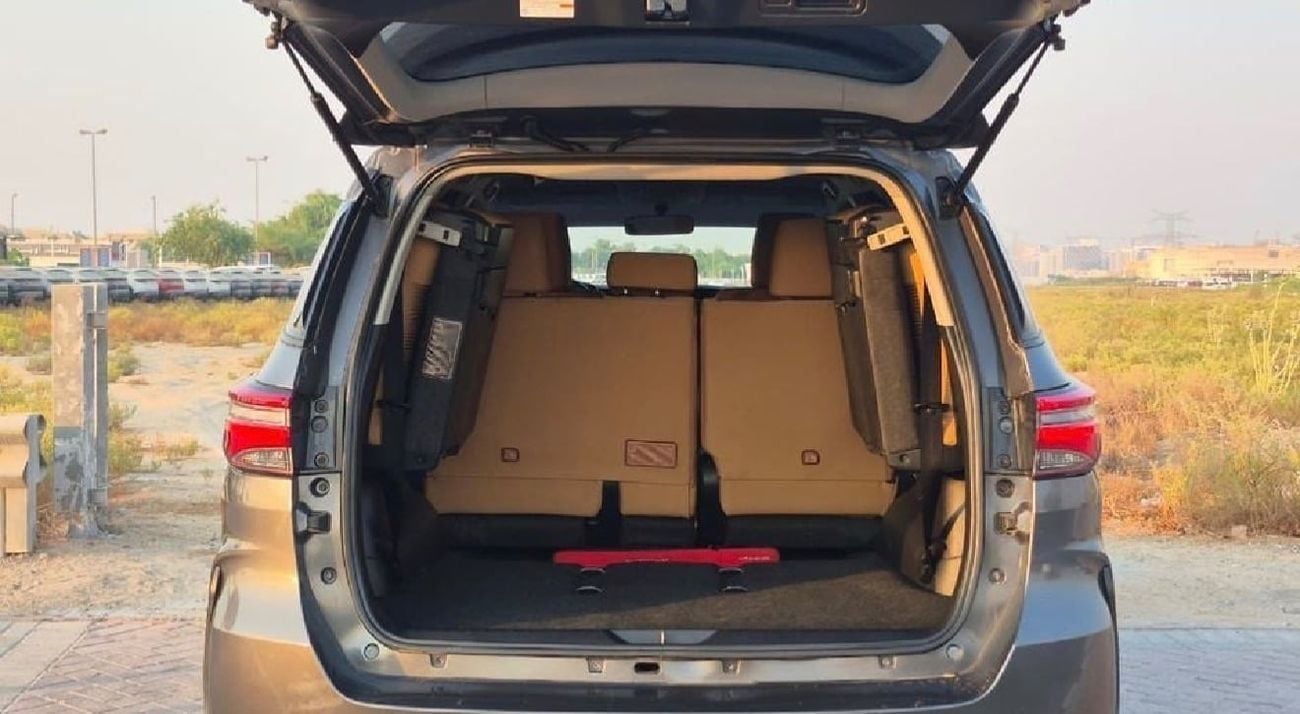 تويوتا فورتونر GXR 2020 Model Facelift To 2024 Shape V4 Very Clean and Perfect Condition