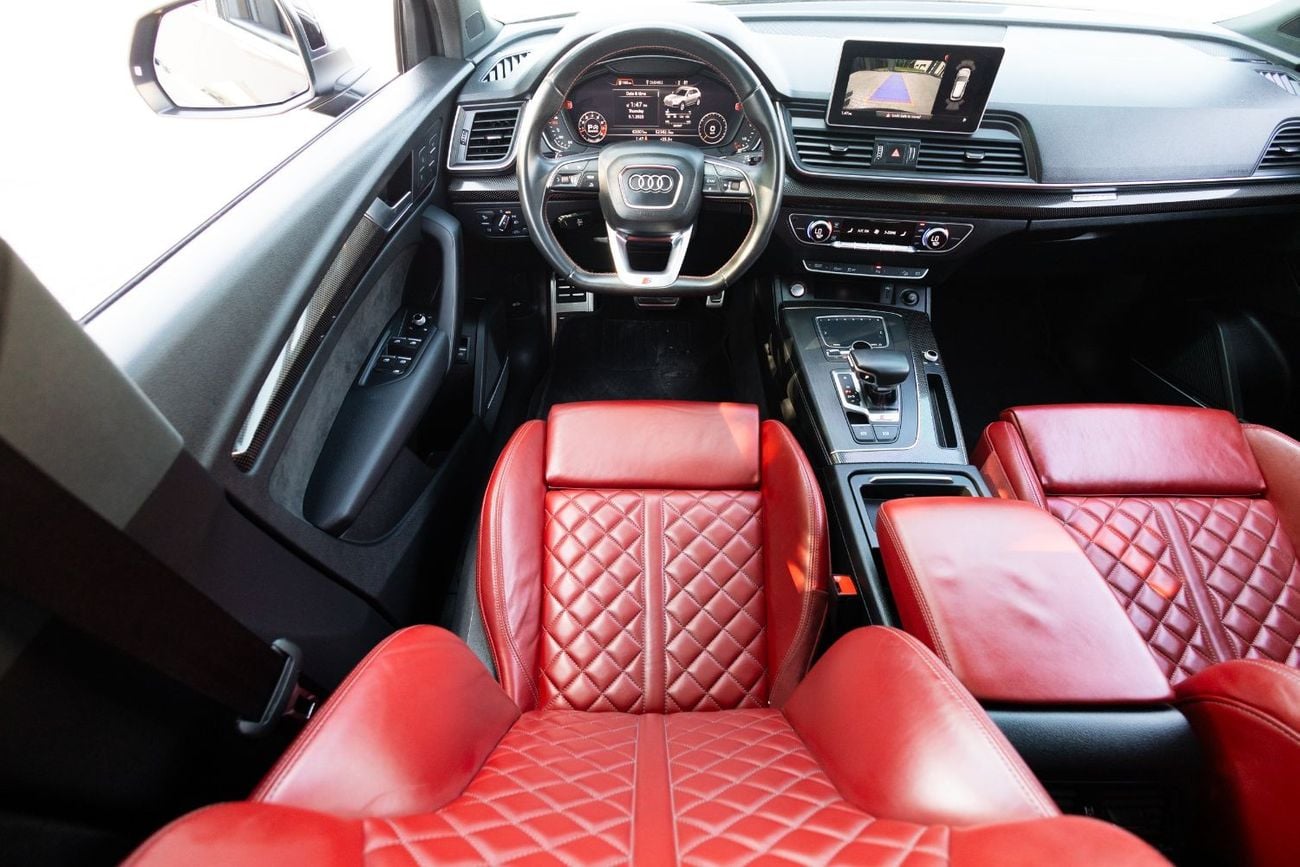 أودي SQ5 TFSI quattro 3.0L  Audi SQ5 TFSI Quattro 2020 GCC under Agency Warranty with Flexible Down-Payment.