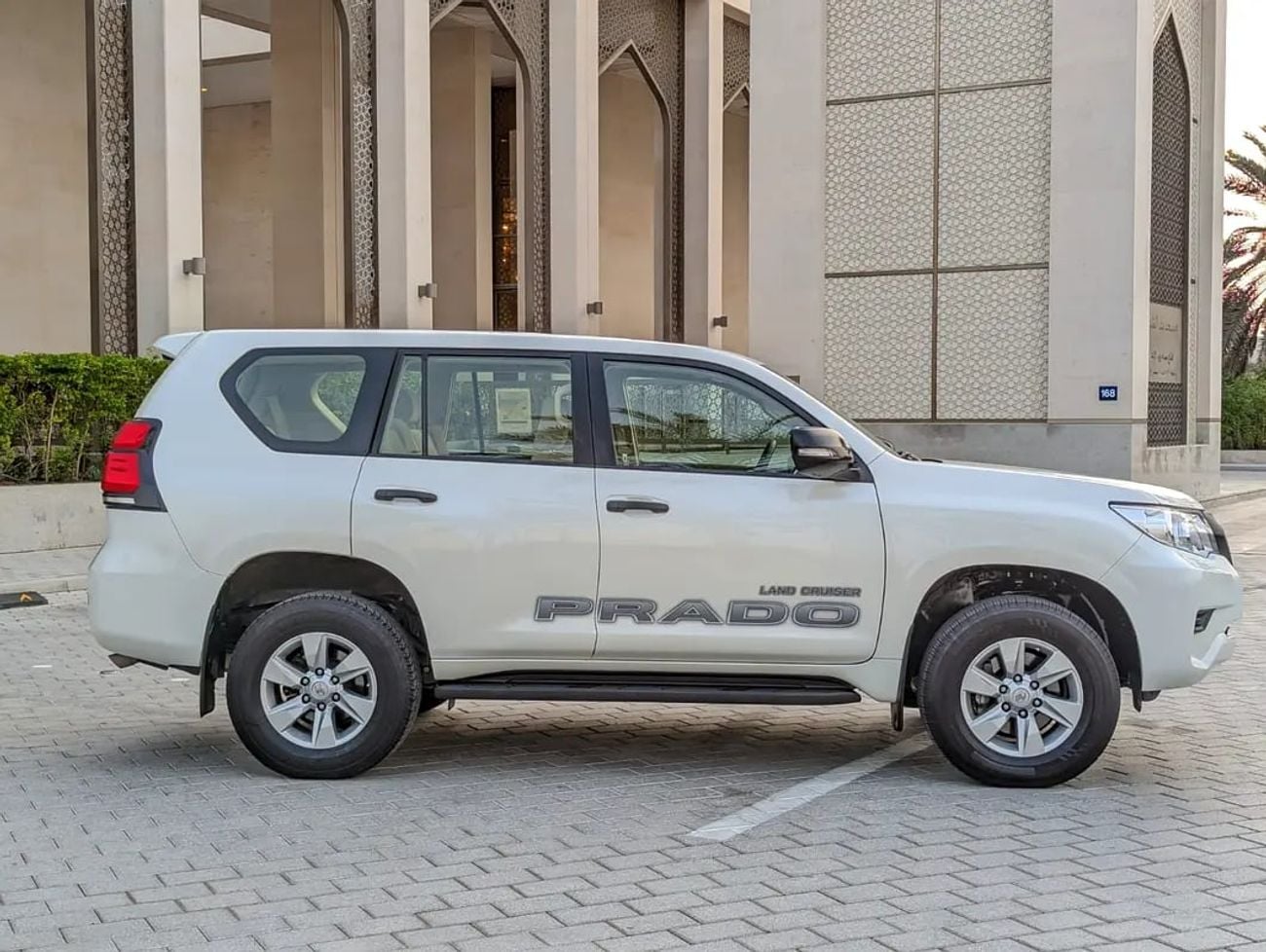 تويوتا برادو TX-L