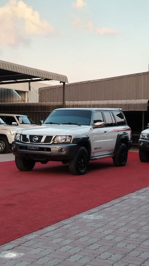 نيسان باترول سوبر سفاري 