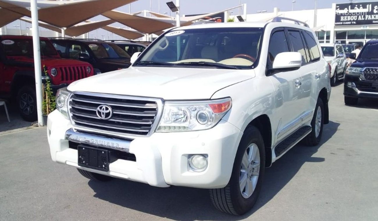 Toyota Land Cruiser Toyota Land Cruiser GX-R V6 2013 GCC