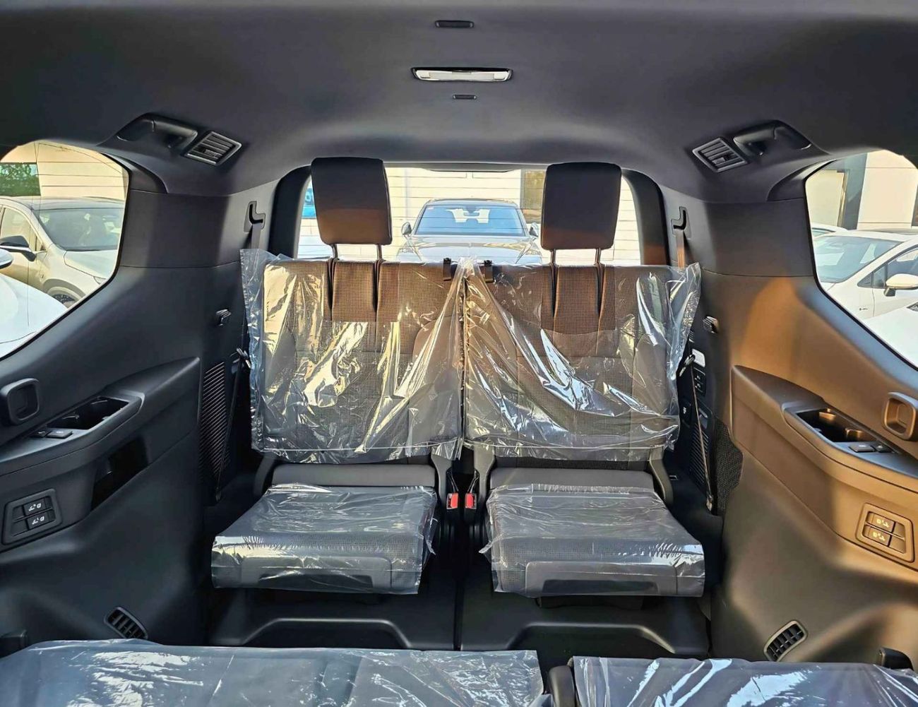 Toyota Land Cruiser VX LC300/4.0L PETROL/RADAR/MEMORY SEATS/BIG DVD/JBL SPEAKERS/SUNROOF/FULL OPTION (CODE#LC4VXH)