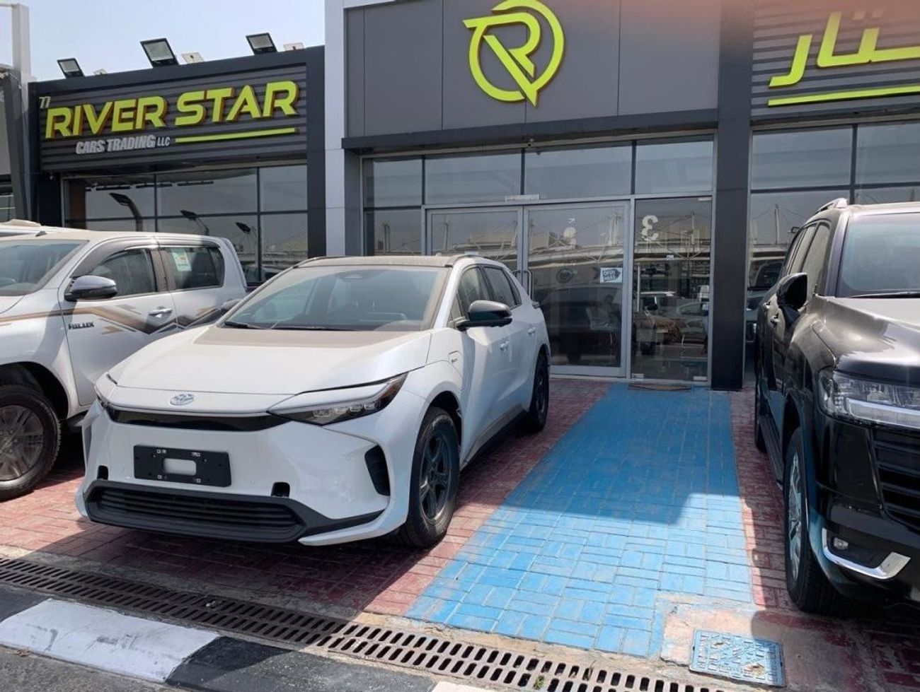 تويوتا bZ4X TOYOTA BZ4X EV 615 MAX RANGE