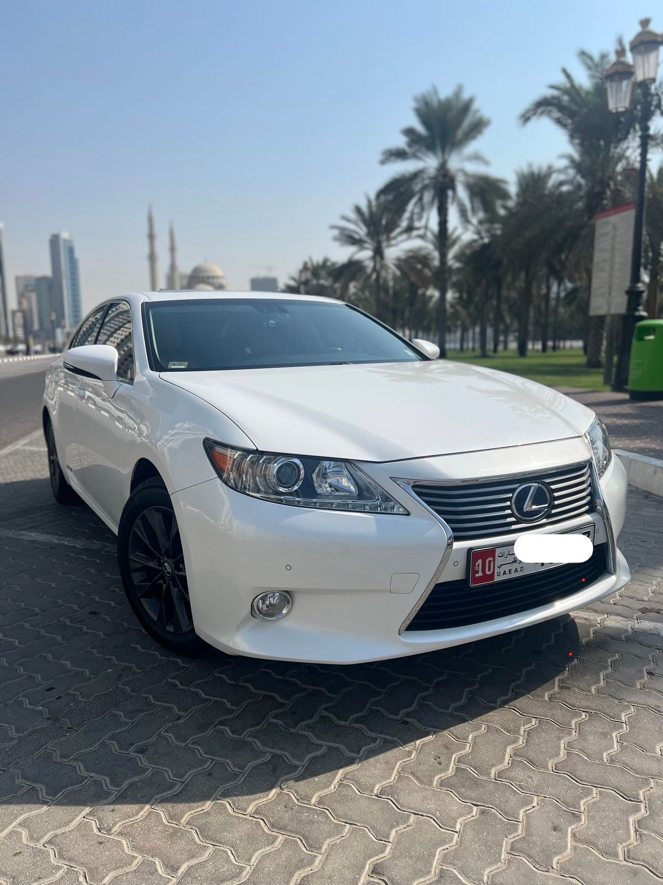 لكزس ES300h Hybrid 2.5L