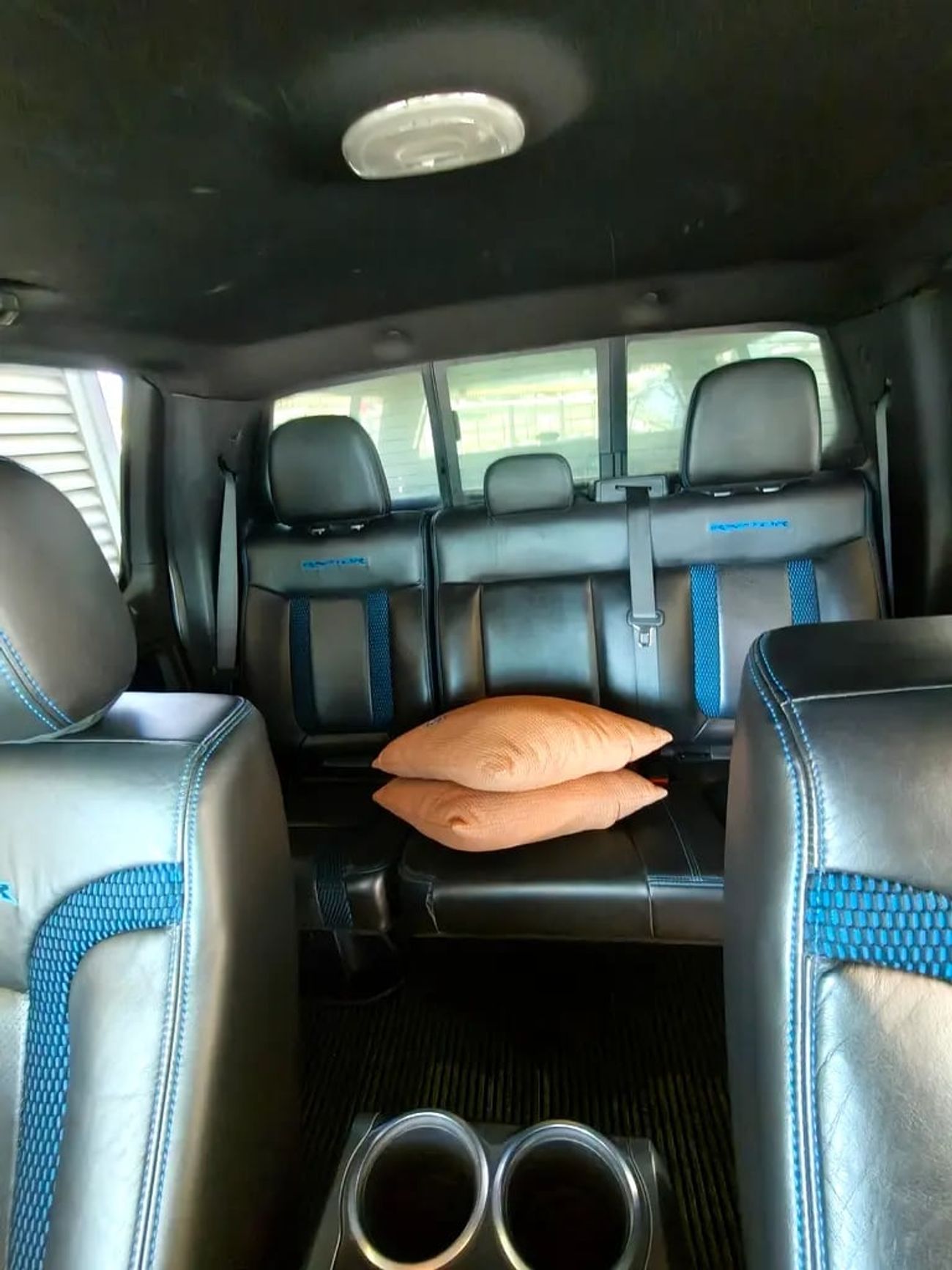 فورد رينجر رابتور 150 Raptor – 6.2L V8 Available Now