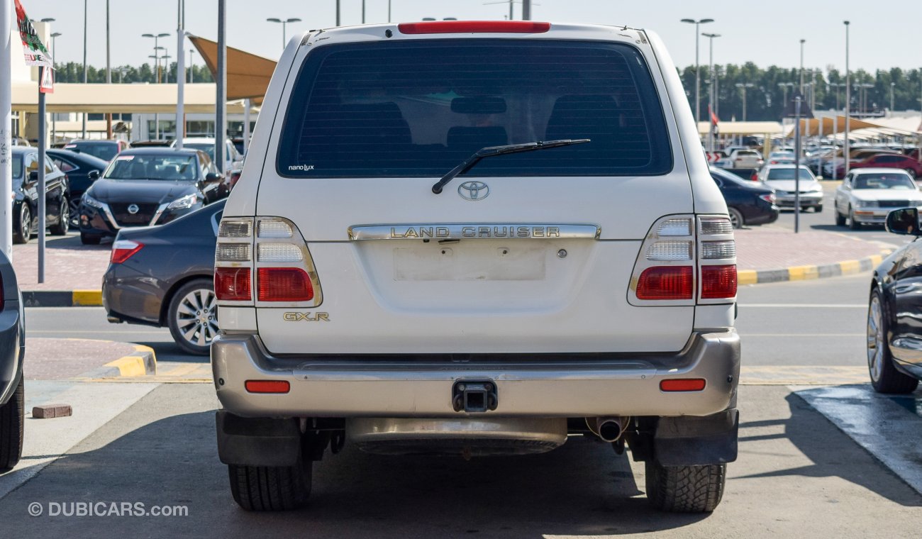 Toyota Land Cruiser GX.R V6