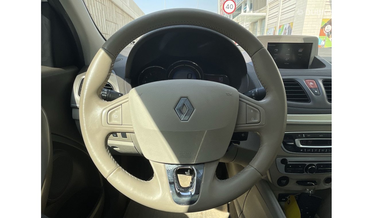 Renault Fluence LE 2.0L