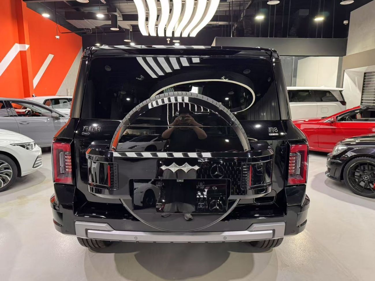 BYD Leopard 8 Smart and Brave Flagship Edition (7 Seats)