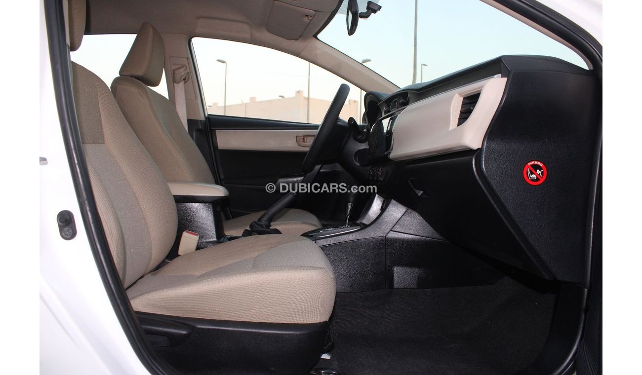 Toyota Corolla Toyota Corolla 2015 white GCC number 2 in excellent condition without accidents, very clean from ins