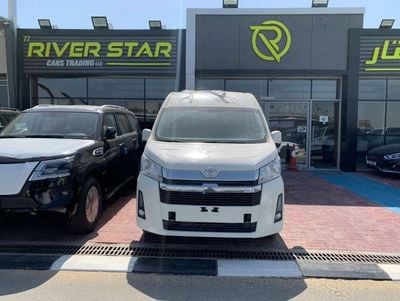 Toyota Hiace Toyota Hiace GL 2.8L MT Diesel Highroof new shape 2024
