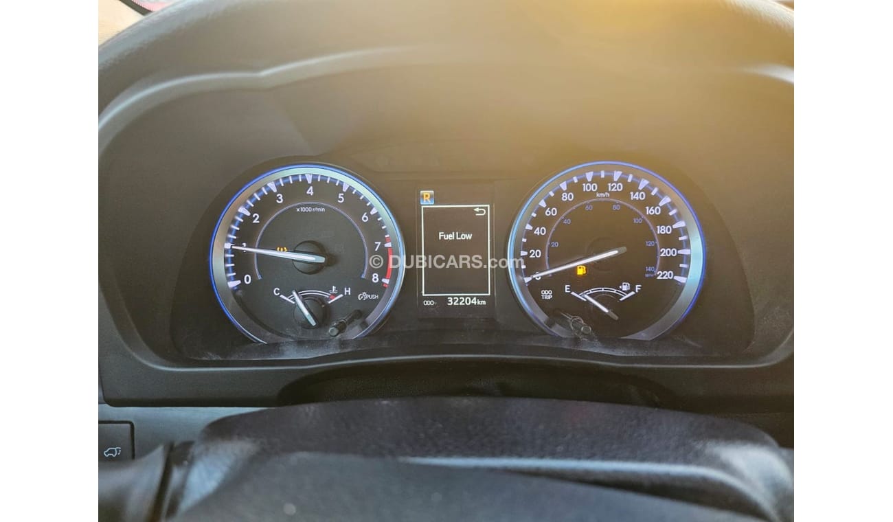 تويوتا هايلاندر 2017 TOYOTA HIGHLANDER  XLE AWD - 3.5L V6 - CANADIAN SPECS  - 7 Seater / EXPORT ONLY