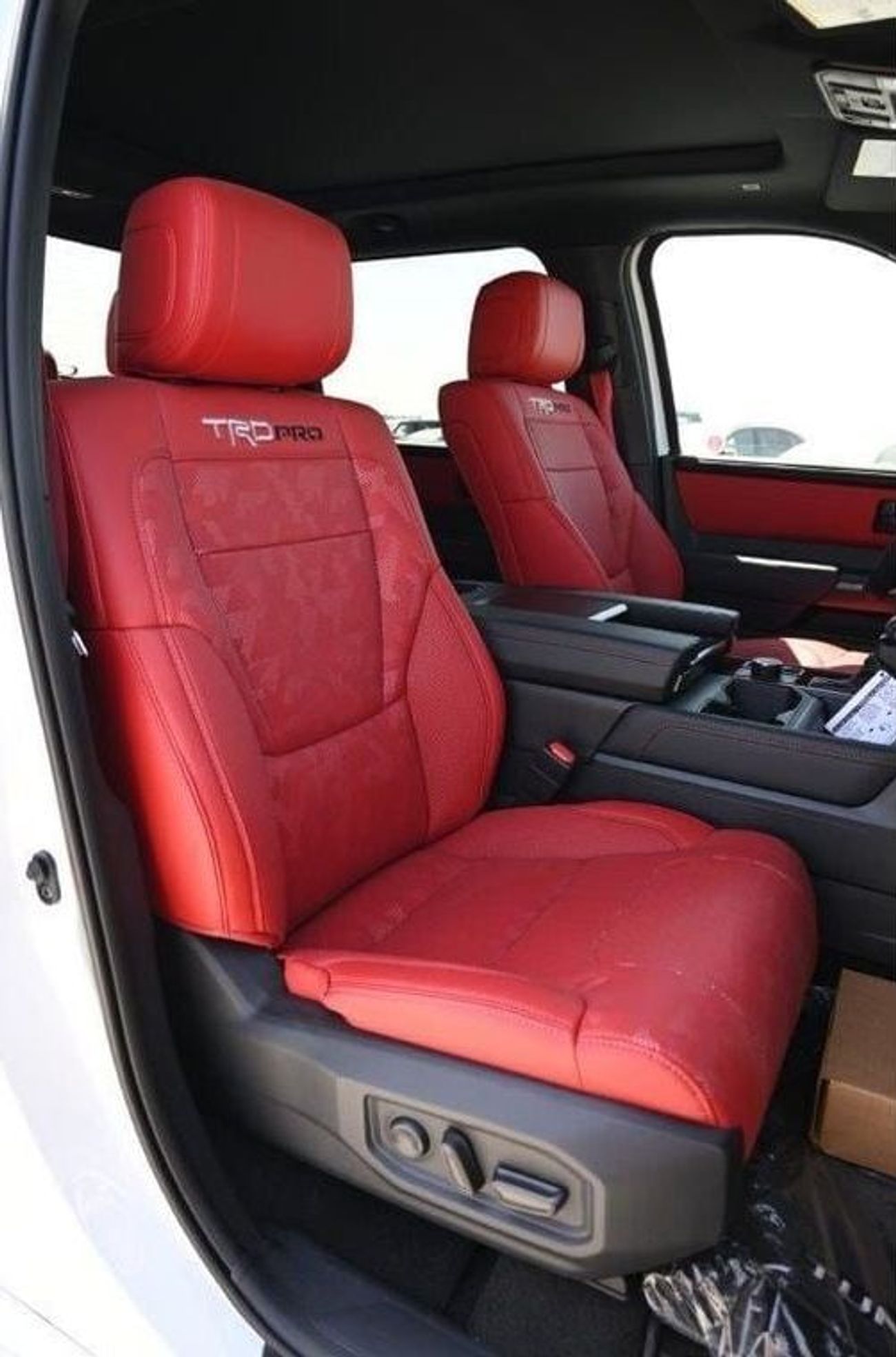 تويوتا تاندرا CREWMAX TRD PRO HYBRID