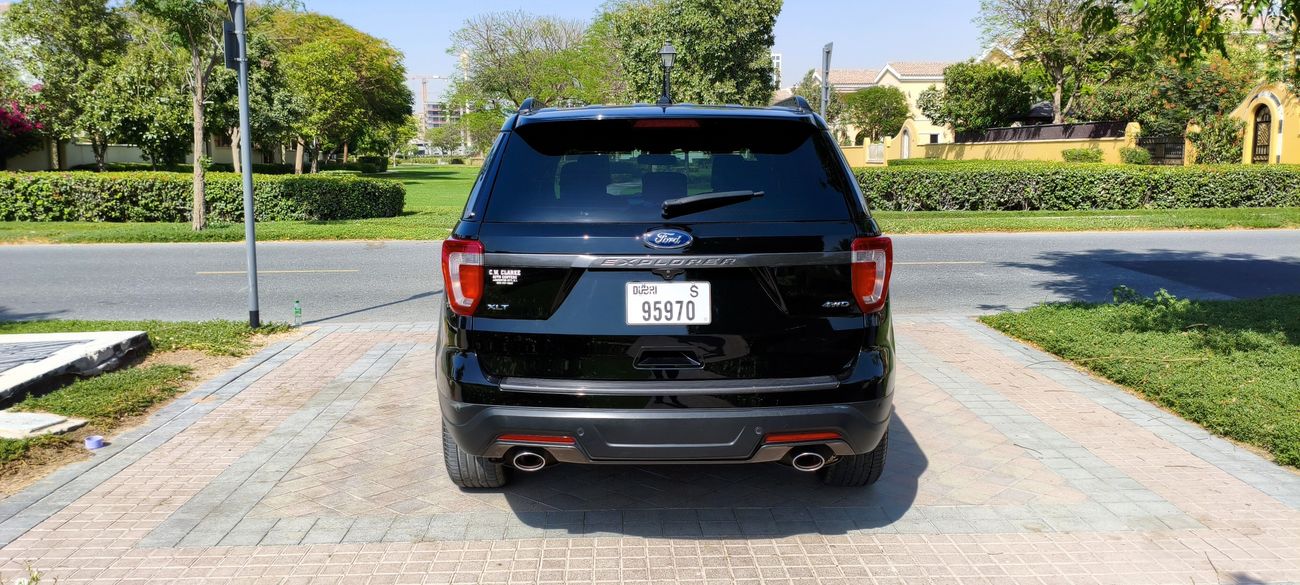 Ford Explorer XLT 3.5L