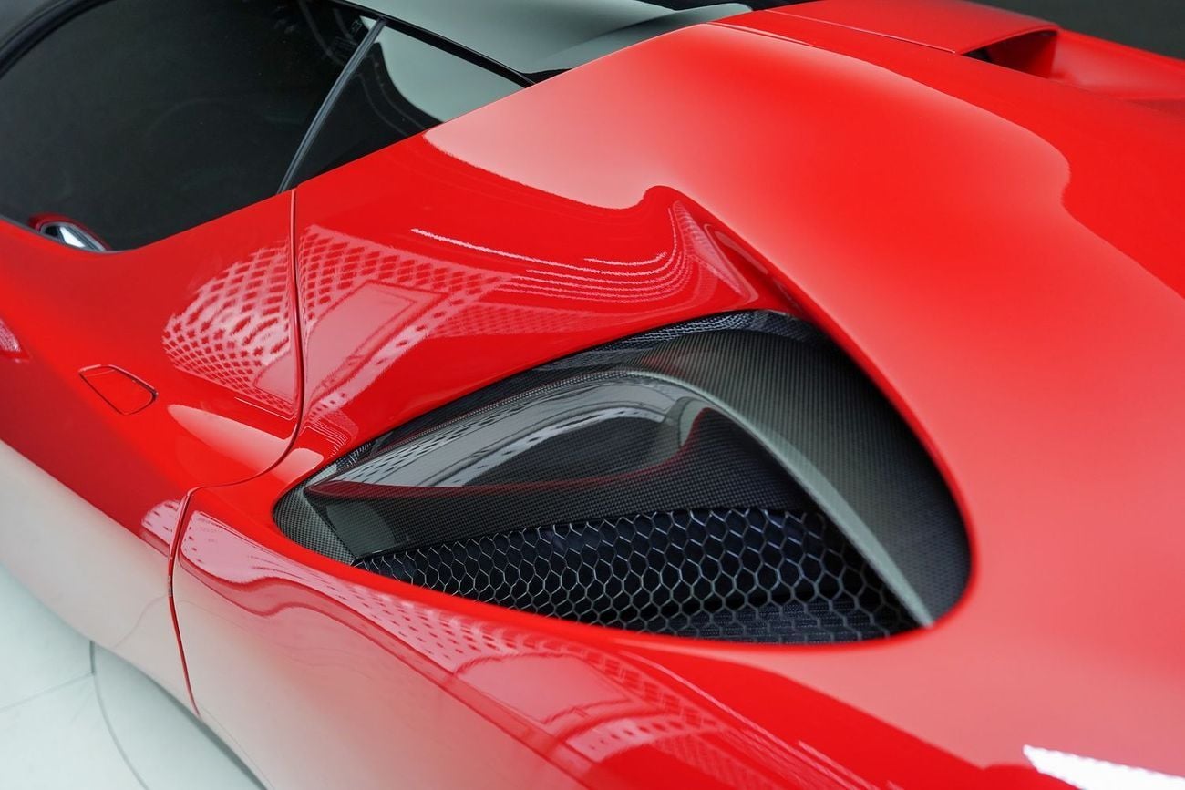 Ferrari SF90 STRADALE