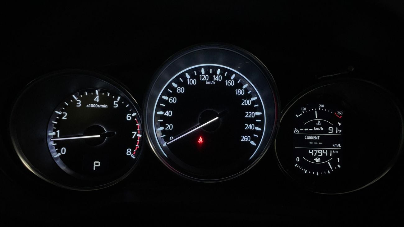 مازدا CX5 GL كارس24 هي سوق ضخم للسيارات المستعملة موثوق ومضمون ٪كارس24 هي سوق ضخم للسيارات المستعملة موثوق ومضمون