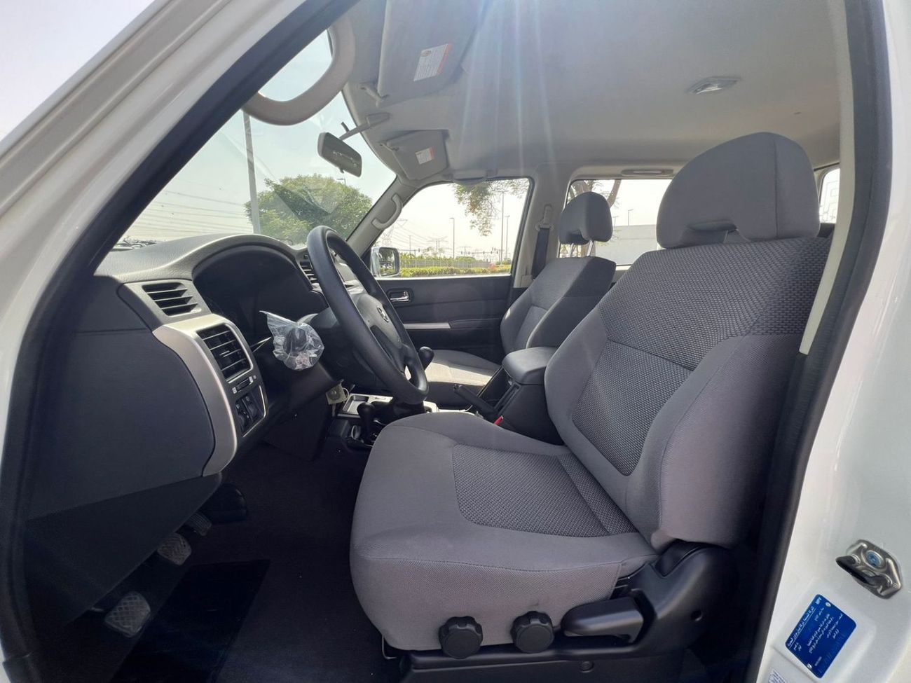 نيسان باترول سفاري GL 4.8L M/T