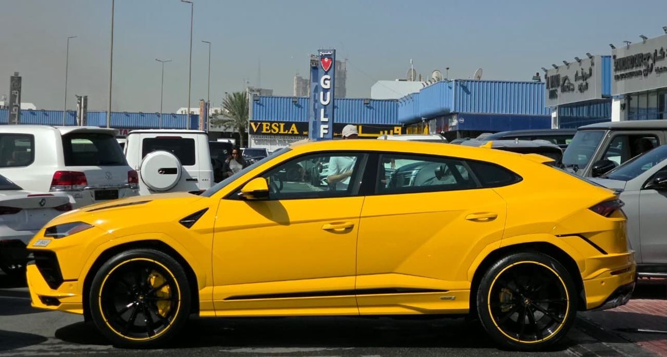 Lamborghini Urus S 4.0T V8 S Canadian Specs Original paint 2023