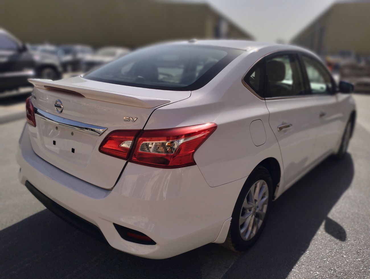 نيسان سنترا SV