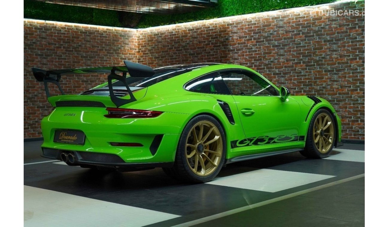 بورش 911 GT3 RS | Weissach Package | 2019 | GCC SPEC | Full Carbon Fiber