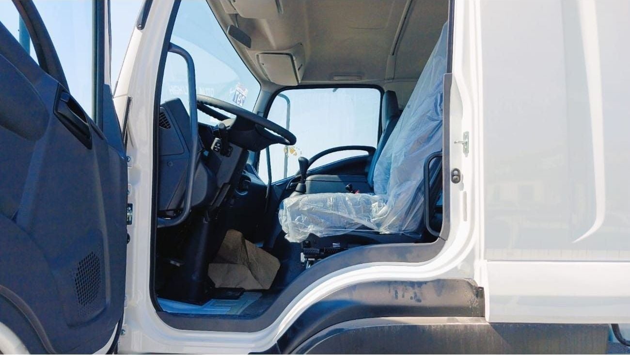 إيسوزو FVR 18 TON 4x2 Chassis 2024YM