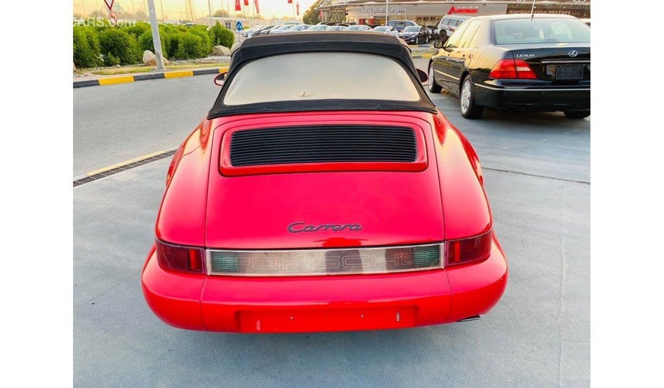 Porsche 911 Carrera