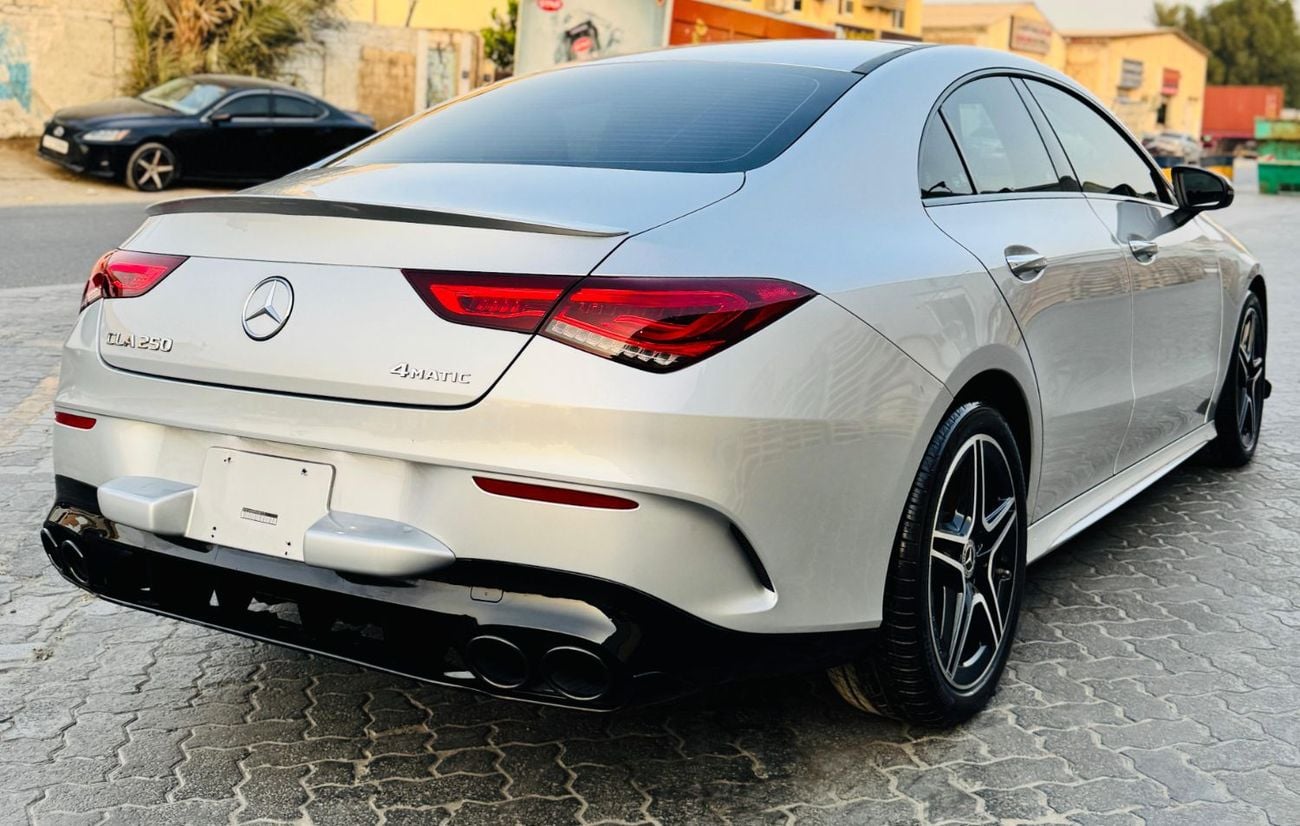 Mercedes Benz CLA250