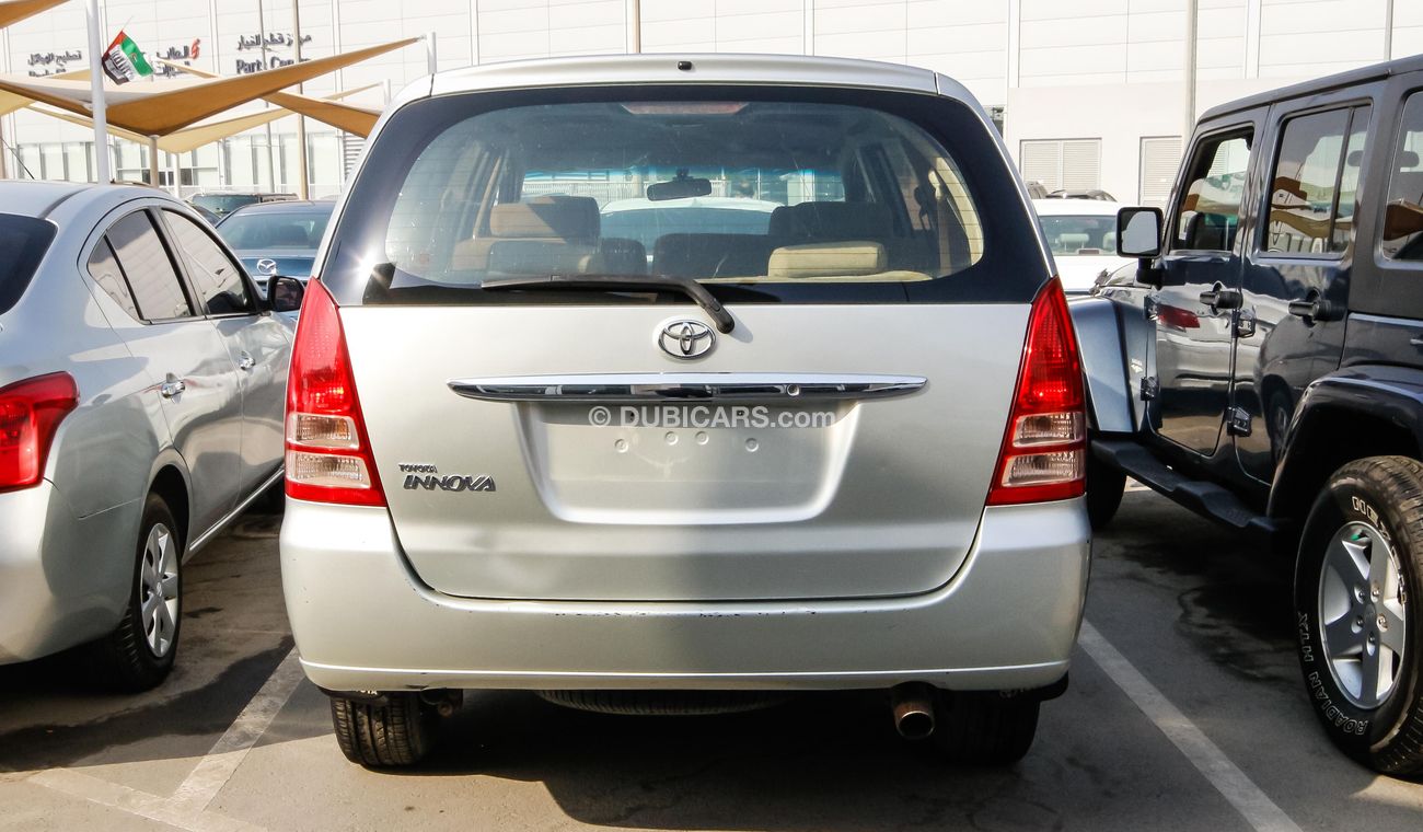 Toyota Innova