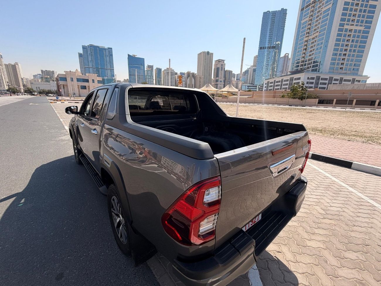 Toyota Hilux SR5 export from Australia