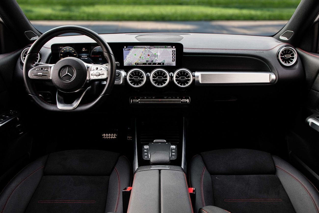 Mercedes-Benz EQB 350 SUV 4Matic | 3,330 P.M  | 0% Downpayment | Mercedes-Benz EQB 350!