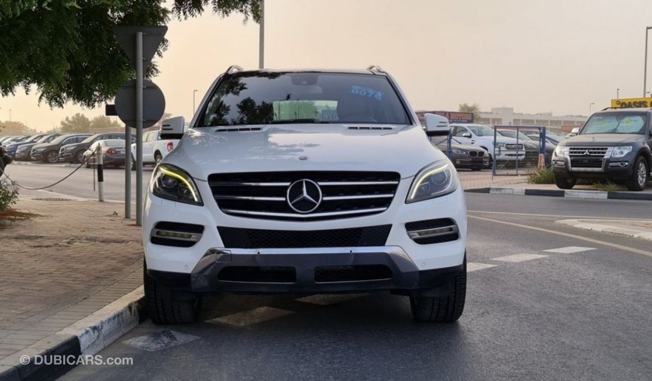 Mercedes-Benz ML 400 Std 3.5L V6 2015 GCC Perfect Condition